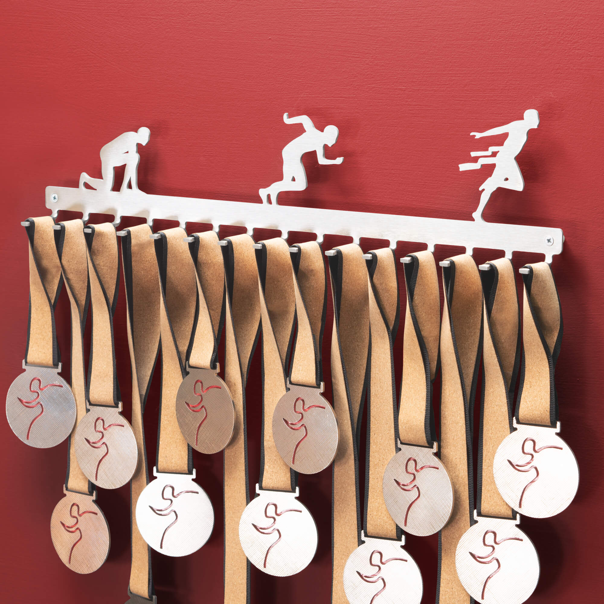 3-STEPS_SIDE-A runner medal hanger